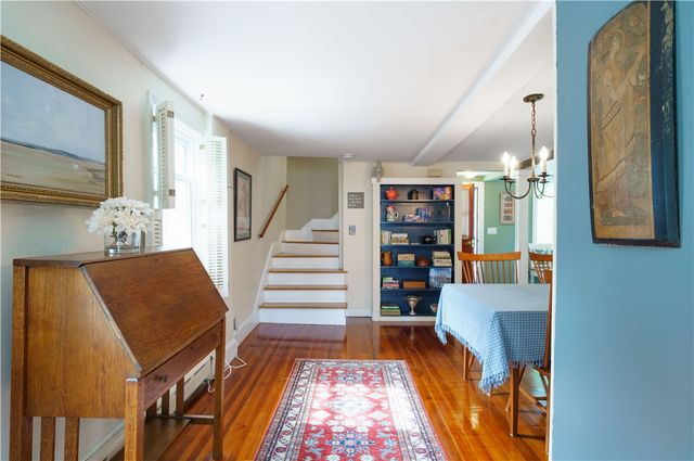 201 5th Street, Providence, RI 02906