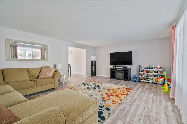 124 Sherwood, Hempfield Twp, PA 15601