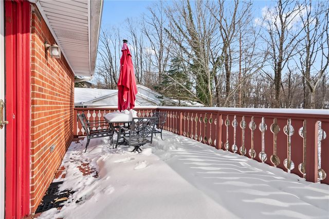 124 Sherwood, Hempfield Twp, PA 15601