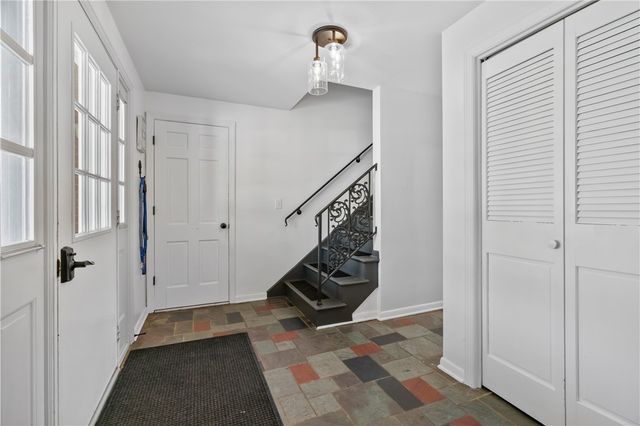 124 Sherwood, Hempfield Twp, PA 15601