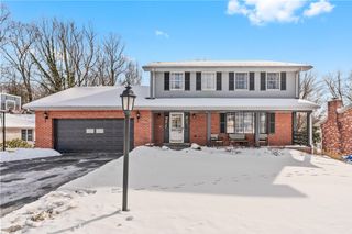 124 Sherwood, Hempfield Twp, PA 15601