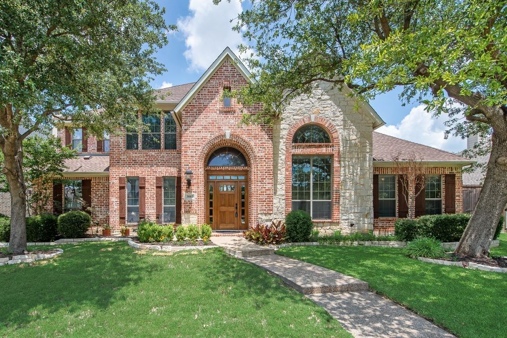 3882 Siena Drive, Frisco, TX 75033