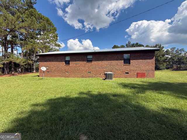 1490 N HWY 319, East Dublin, GA 31027