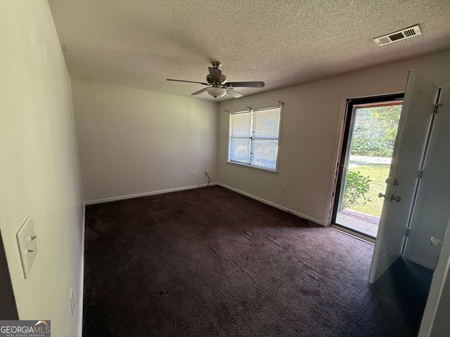 1490 N HWY 319, East Dublin, GA 31027