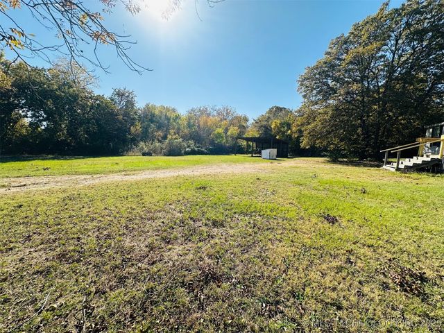 11515 Leavenworth Trail, Mead, OK 73449