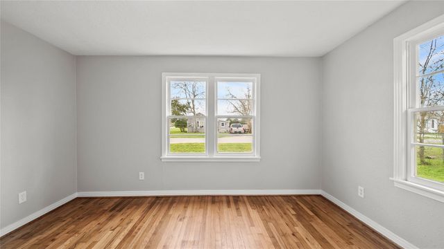 234 E Texas Street, Brazoria, TX 77422