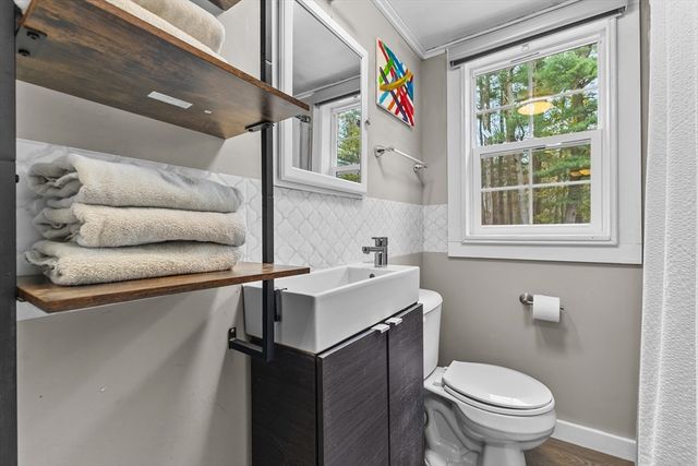 290 High Street, Pembroke, MA 02359