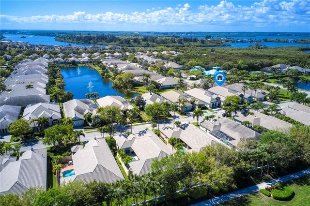2087 Autumn Lane, Vero Beach, FL 32963