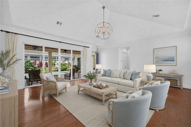 2087 Autumn Lane, Vero Beach, FL 32963