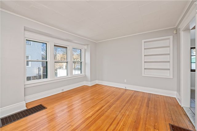 18 Avis Street, Rochester, NY 14615