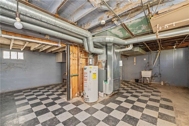 18 Avis Street, Rochester, NY 14615