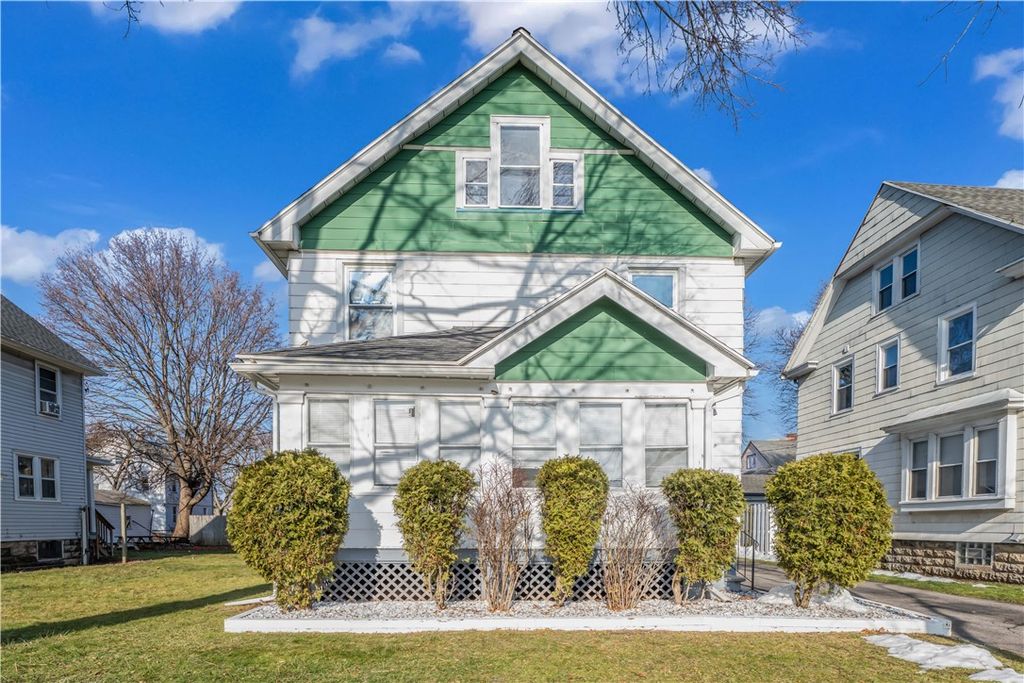 18 Avis Street, Rochester, NY 14615