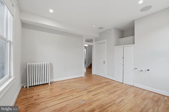 1310 EMERSON ST NW, Washington, DC 20011