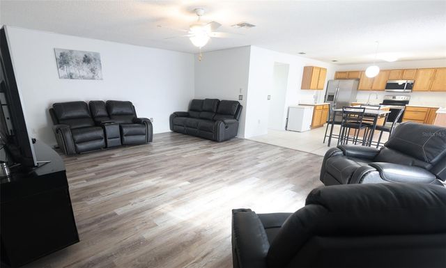 2516 COURTLAND BOULEVARD, Deltona, FL 32738