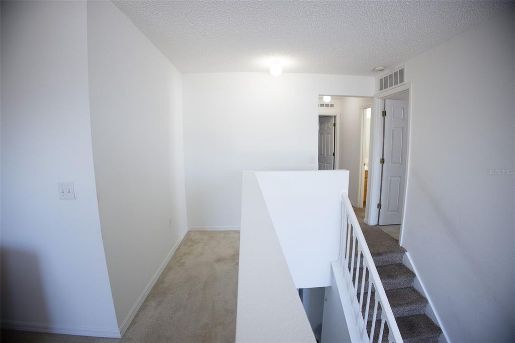 Image 11 of property listing at 2516 COURTLAND BOULEVARD, Deltona, FL 32738