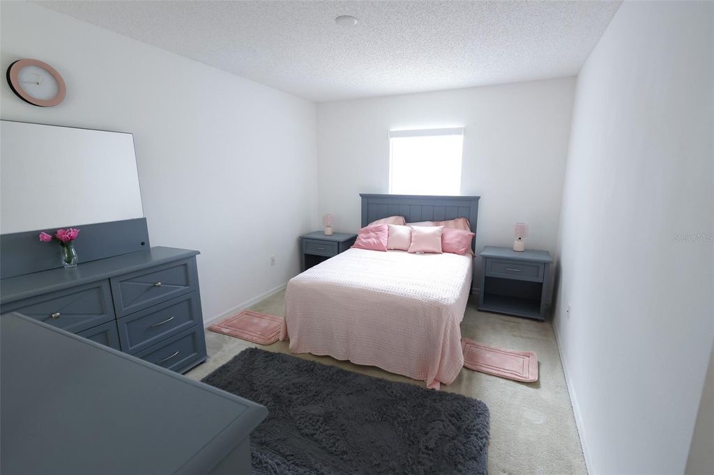 Image 16 of property listing at 2516 COURTLAND BOULEVARD, Deltona, FL 32738