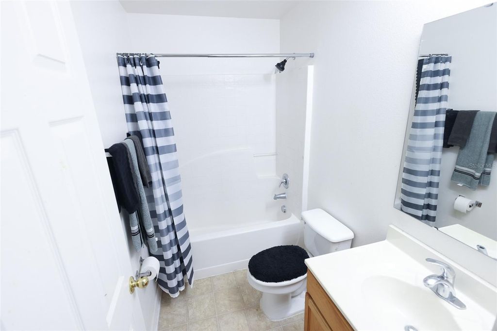 Image 22 of property listing at 2516 COURTLAND BOULEVARD, Deltona, FL 32738