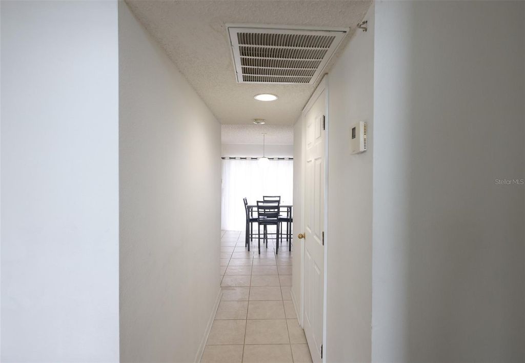 Image 38 of property listing at 2516 COURTLAND BOULEVARD, Deltona, FL 32738