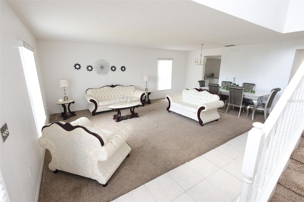 Image 5 of property listing at 2516 COURTLAND BOULEVARD, Deltona, FL 32738