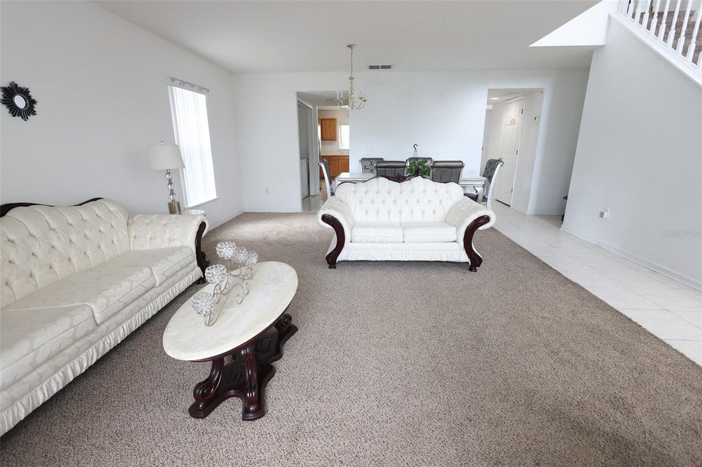 Image 6 of property listing at 2516 COURTLAND BOULEVARD, Deltona, FL 32738