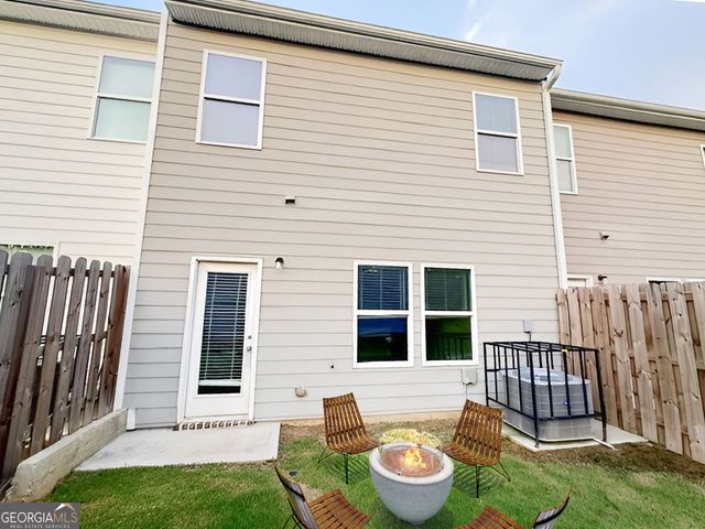119 Village Green Drive, Adairsville, GA 30103
