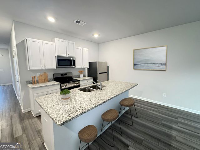 119 Village Green Drive, Adairsville, GA 30103