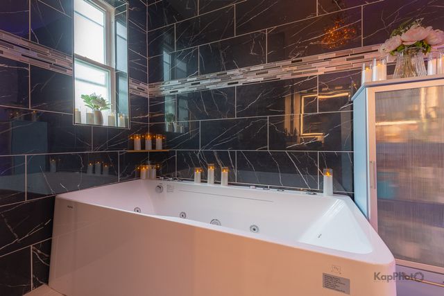 3122 W 39th Place, Chicago, IL 60632