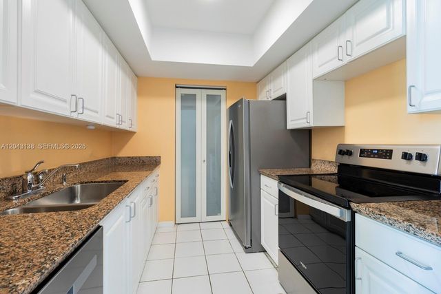 90 Alton Rd 1005, Miami Beach, FL 33139