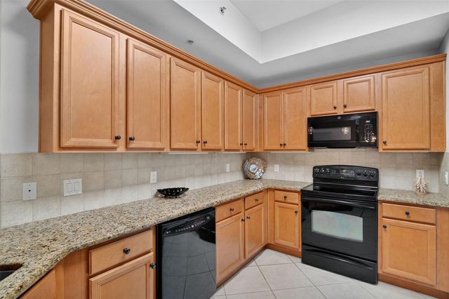 8561 AMBERJACK CIRCLE 302, Englewood, FL 34224