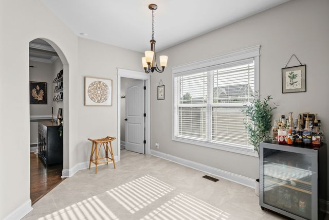 295 Castleton Ct, Clarksville, TN 37043