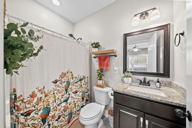 295 Castleton Ct, Clarksville, TN 37043