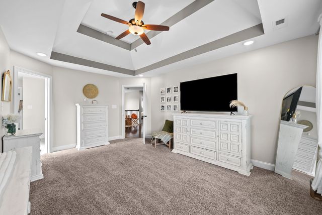295 Castleton Ct, Clarksville, TN 37043