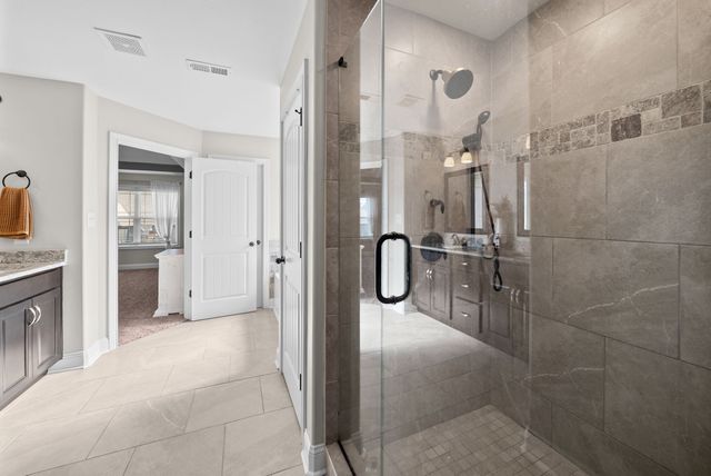 295 Castleton Ct, Clarksville, TN 37043
