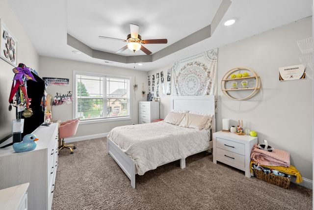 295 Castleton Ct, Clarksville, TN 37043
