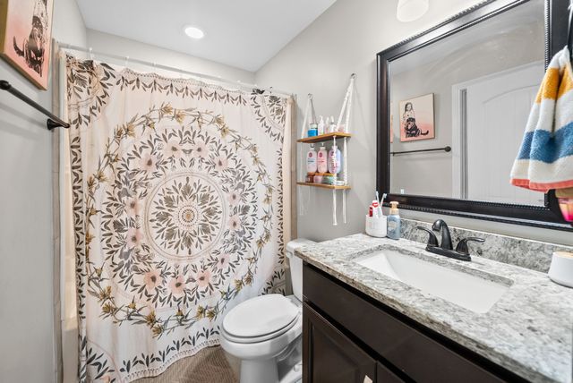 295 Castleton Ct, Clarksville, TN 37043