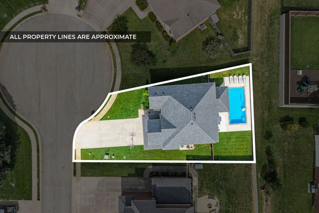 295 Castleton Ct, Clarksville, TN 37043