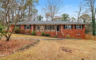 645 Oak Hill Circle, Stone Mountain, GA 30083