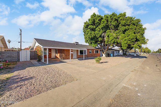 3416 W MCLELLAN Boulevard, Phoenix, AZ 85017