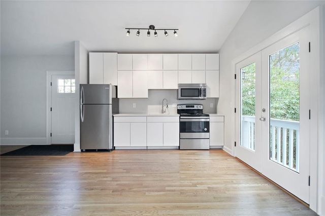 940 St Charles Avenue NE Unit B, Atlanta, GA 30306