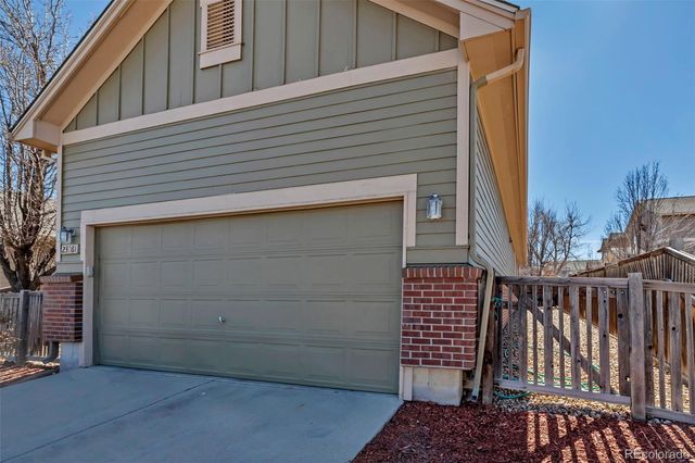 23361 E Saratoga Circle, Aurora, CO 80016
