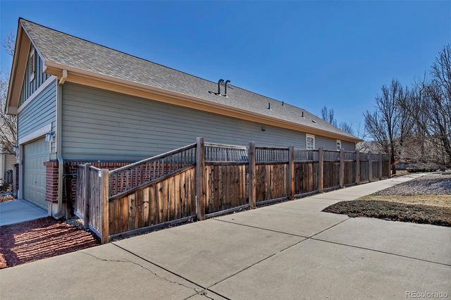23361 E Saratoga Circle, Aurora, CO 80016
