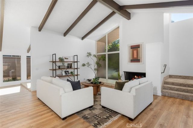 5360 E El Jardin Street, Long Beach, CA 90815