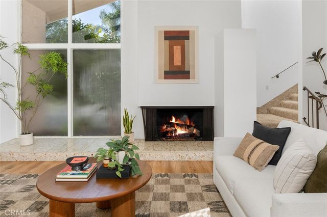 5360 E El Jardin Street, Long Beach, CA 90815