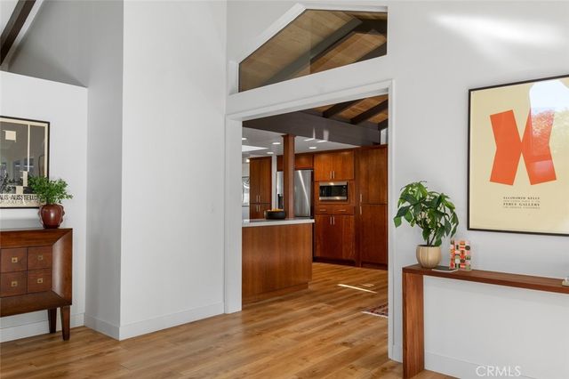 5360 E El Jardin Street, Long Beach, CA 90815