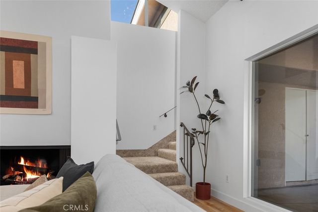 5360 E El Jardin Street, Long Beach, CA 90815