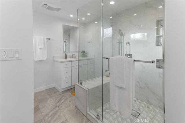 5360 E El Jardin Street, Long Beach, CA 90815