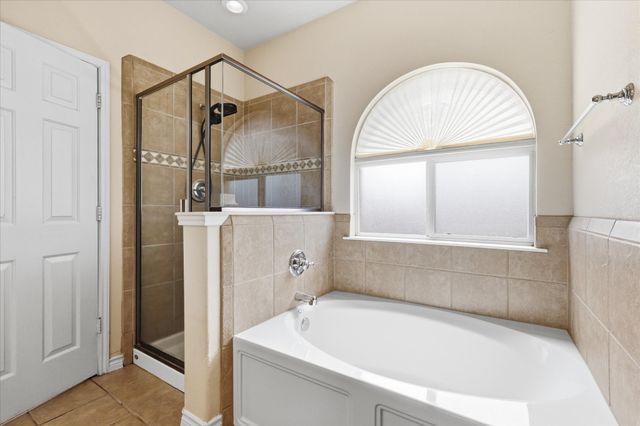 207 Moonlight Drive, Euless, TX 76039