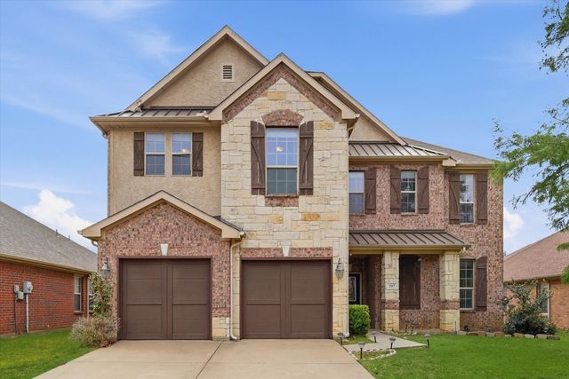 207 Moonlight Drive, Euless, TX 76039