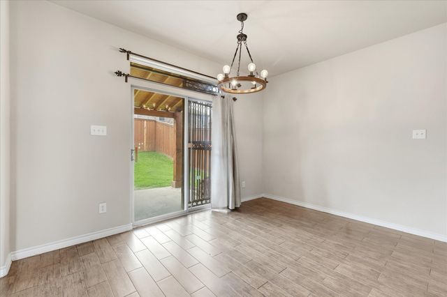 207 Moonlight Drive, Euless, TX 76039