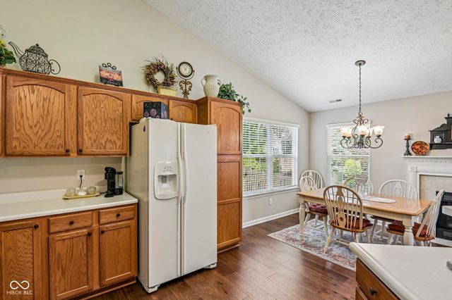 6912 Trophy Lane, Noblesville, IN 46062